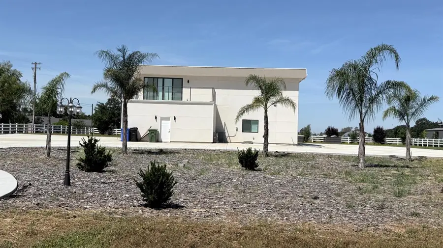 8600 Cherrington Lane, Elk Grove, CA 95624 - #2