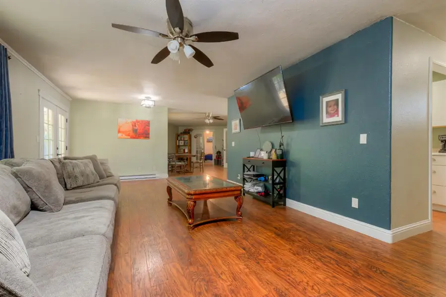 197 Brookdale Court, Oroville, CA 95966 - #3