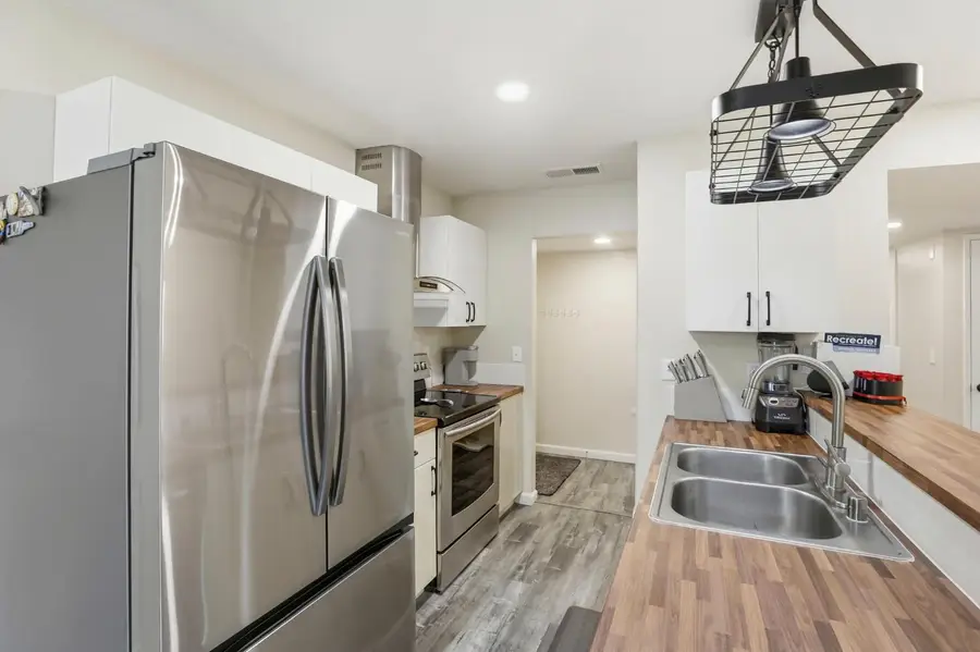 3407 Granby Drive, Sacramento, CA 95827 - #3