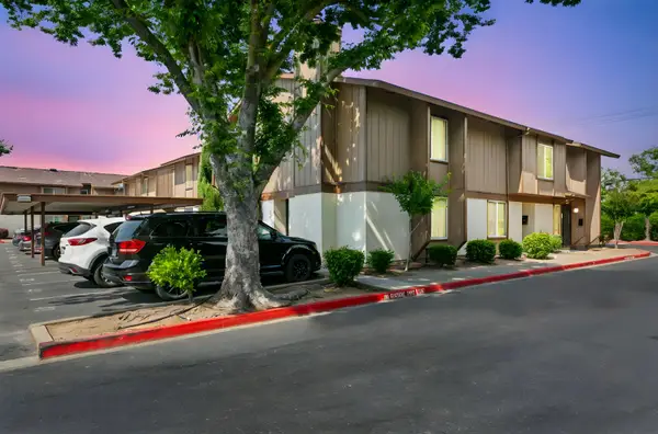 3584 Larchmont Square Lane, Sacramento, CA 95821