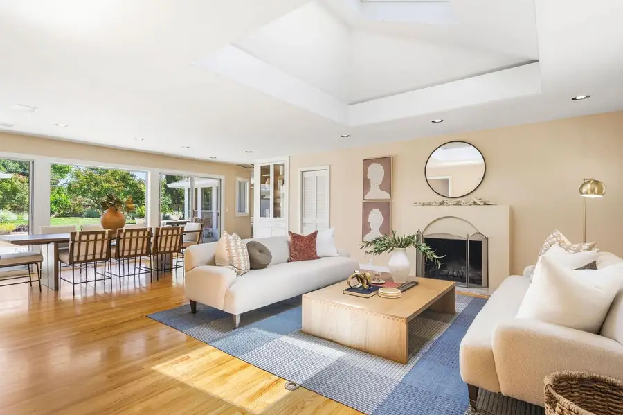3831 San Ysidro Way, Sacramento, CA 95864 - #2