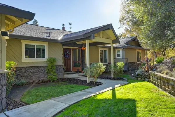 11763 Skylark Court, Auburn, CA 95602