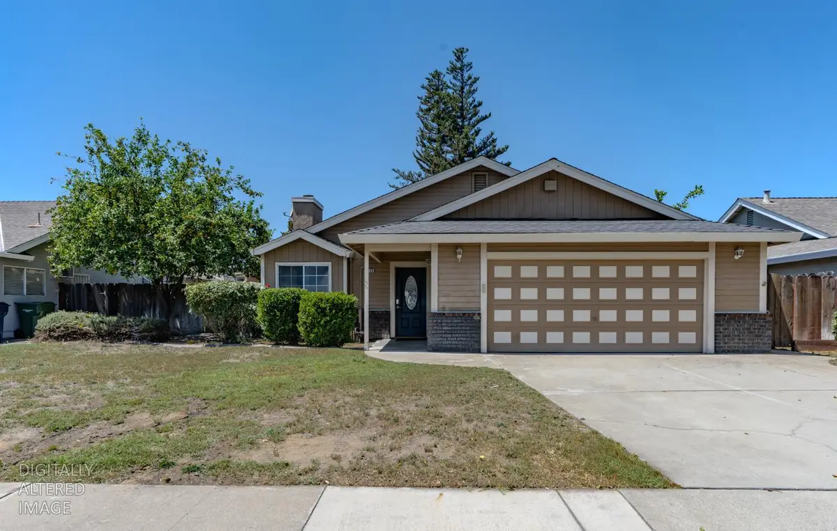 2325 Oxford Avenue, Turlock, CA 95382 - #1