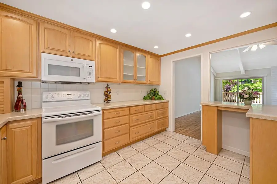 6503 Amado Court, Citrus Heights, CA 95621 - #3