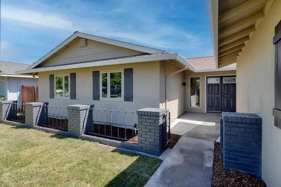 6831 Oaklawn Way, Fair Oaks, CA 95628 - #3