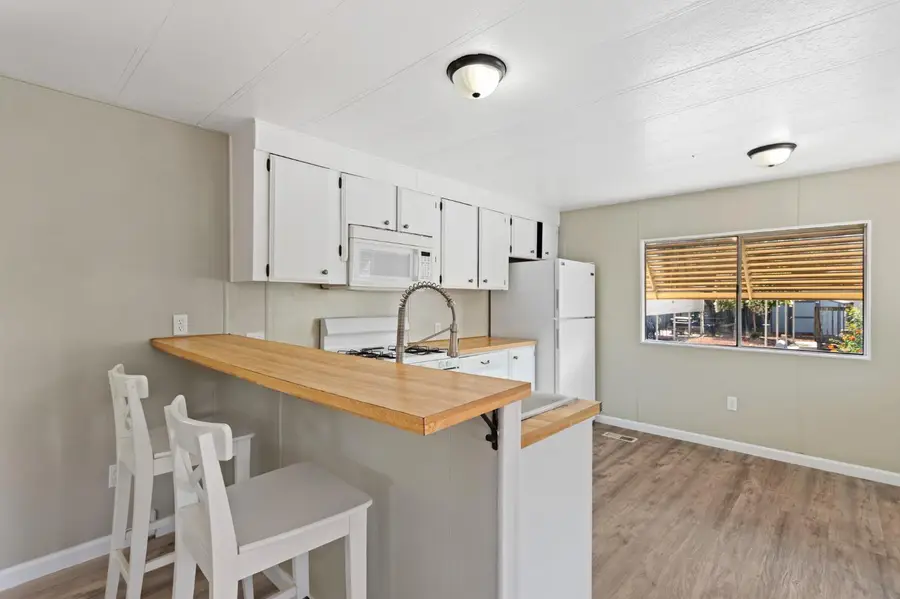 10035 Mills Station Road #100, Sacramento, CA 95827 - #3