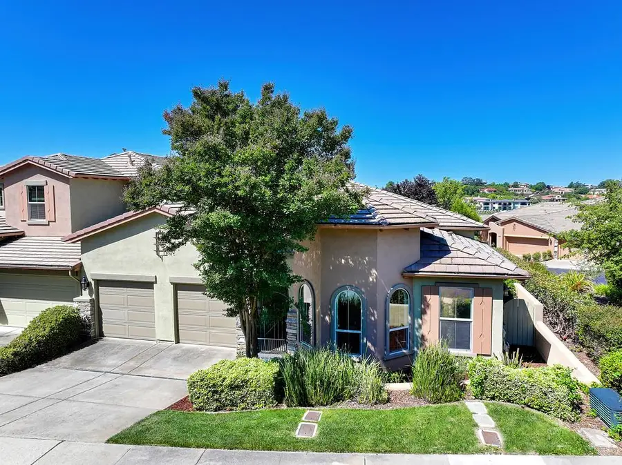 304 Nebbiolo Court, El Dorado Hills, CA 95762 - #2