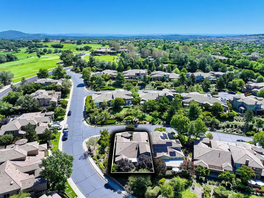 304 Nebbiolo Court, El Dorado Hills, CA 95762 - #3