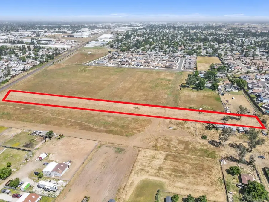 8645 Carlisle Avenue, Sacramento, CA 95828 - #2