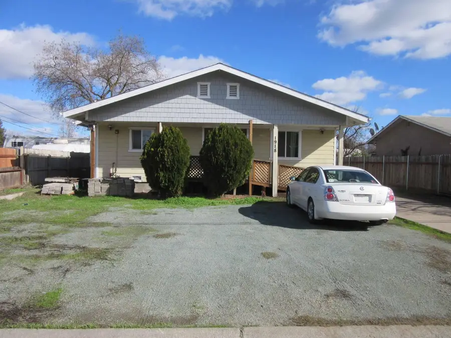 1918 S Olive Avenue, Stockton, CA 95215 - #2