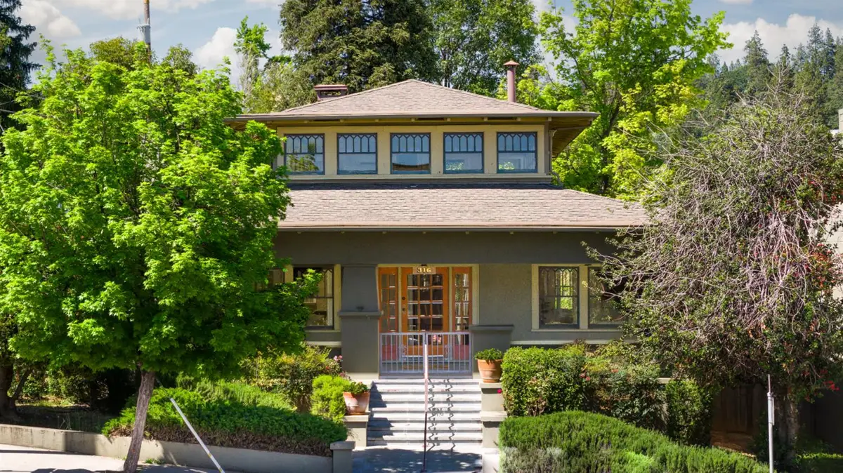 316 W Main Street, Grass Valley, CA 95945 - #1