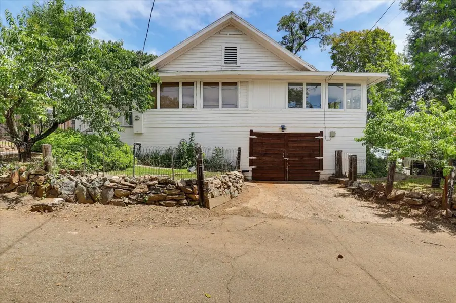 131 Huntley Avenue, Auburn, CA 95603 - #2