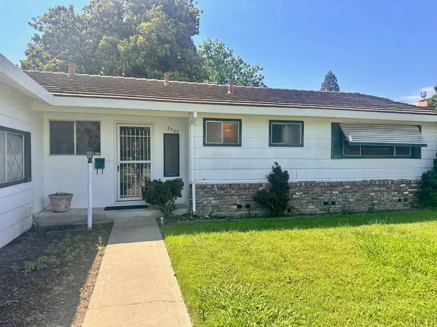 3207 Terry Way, Carmichael, CA 95608 - #2