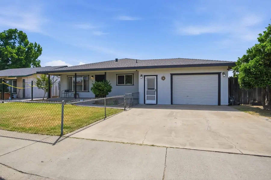 7161 Rita Way, Winton, CA 95388 - #3