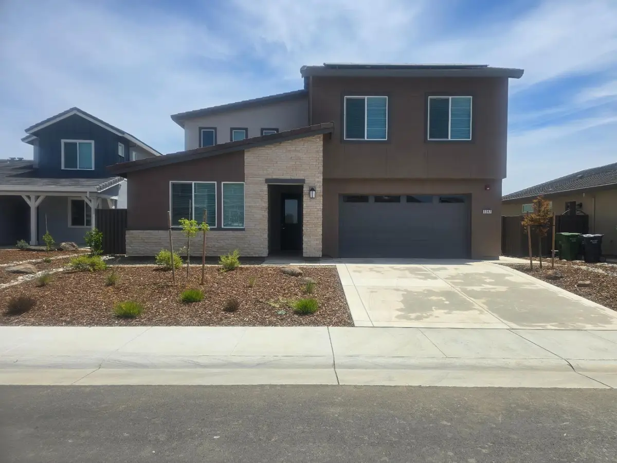 1347 Winterhart St., Galt, CA 95632 - #1