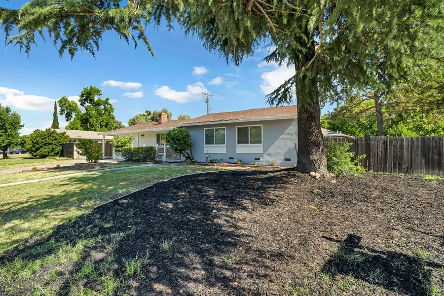 204 Duncan Avenue, Stockton, CA 95207 - #2