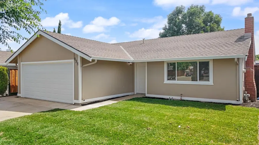688 Chestnut Avenue, Tracy, CA 95376 - #3