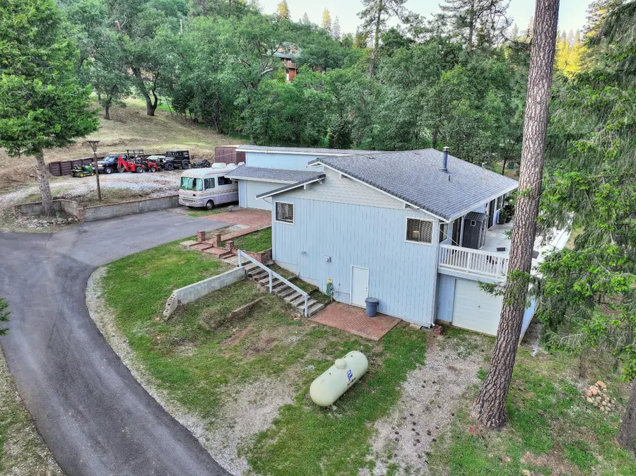 5421 Shooting Star Road, Pollock Pines, CA 95726 - #2