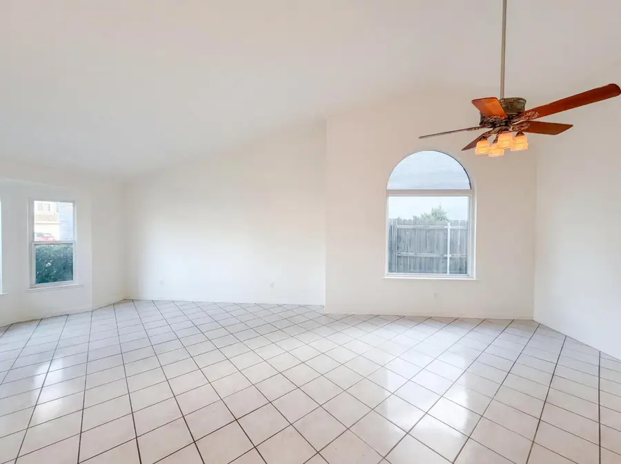 113 Bittercreek Drive, Folsom, CA 95630 - #3