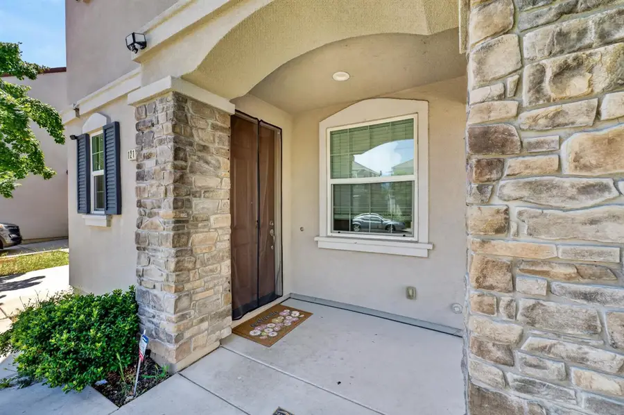 1211 Golden Angel Way, Sacramento, CA 95838 - #2