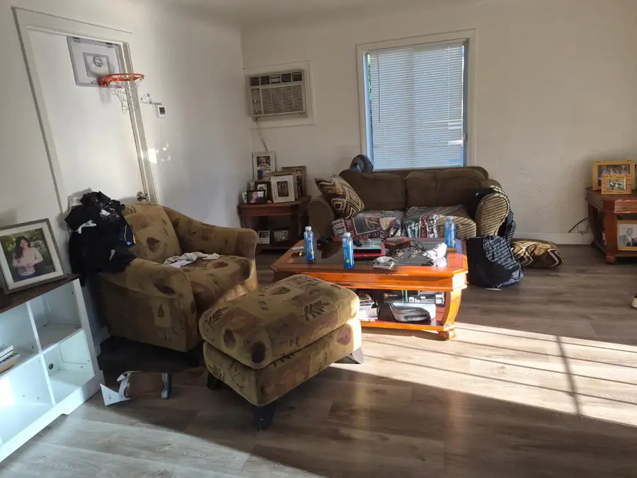 204 College Avenue, Modesto, CA 95350 - #2