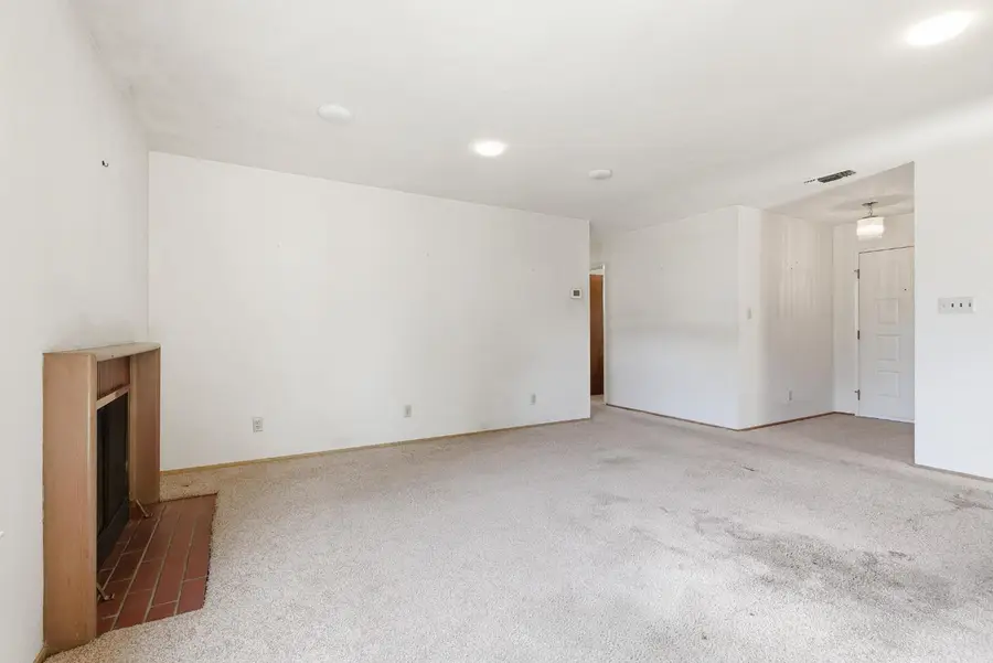 6406 Templeton Drive, Carmichael, CA 95608 - #2