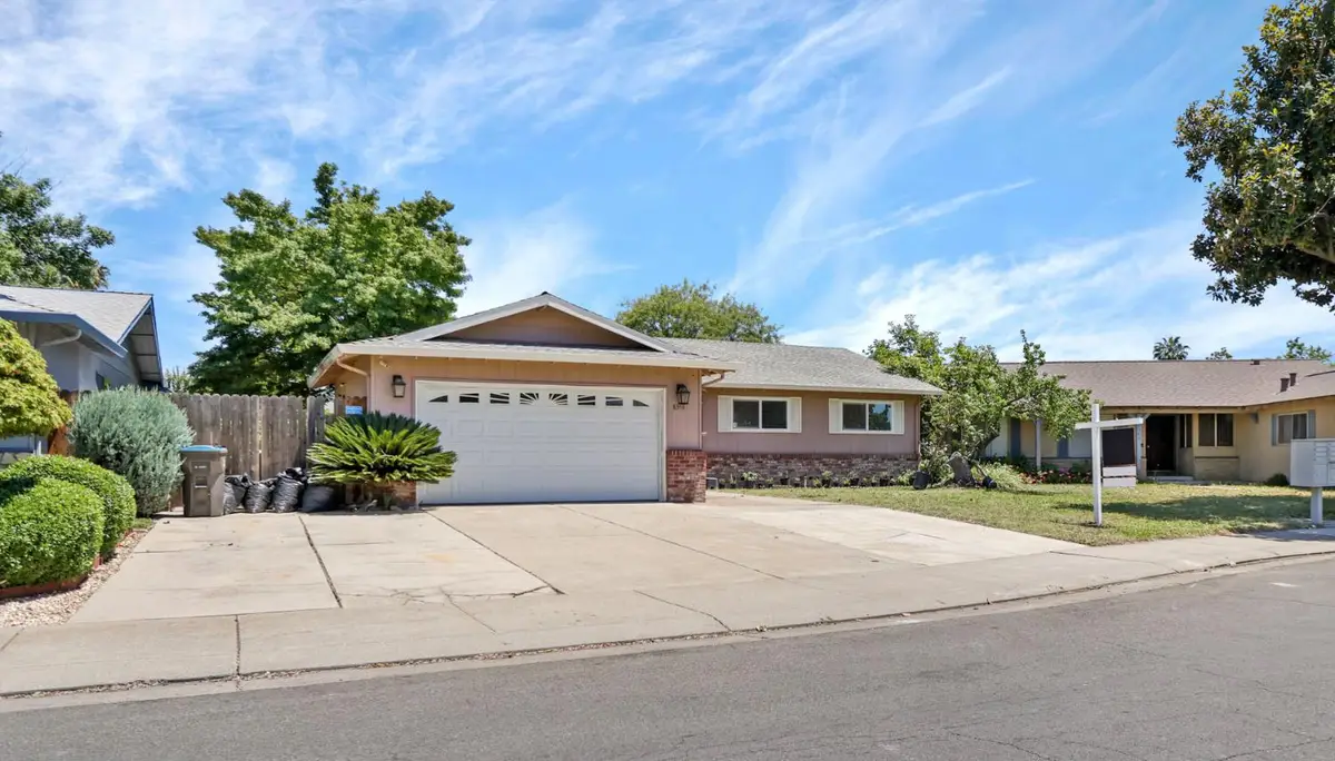 8348 Edgefield Way, Stockton, CA 95209 - #1
