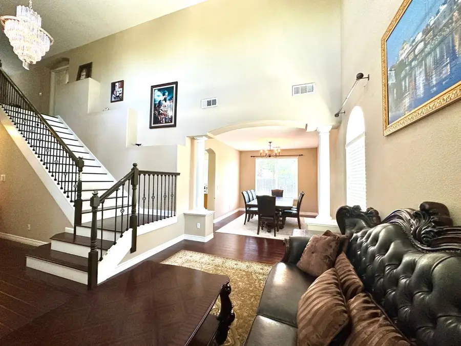2259 Claremont Way, Yuba City, CA 95991 - #2