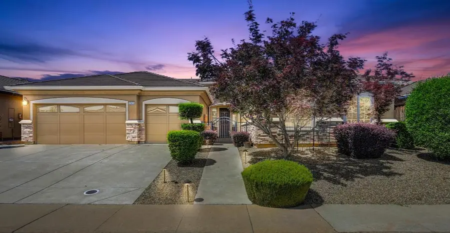 12425 Kibbie Lake Way, Rancho Cordova, CA 95742 - #3