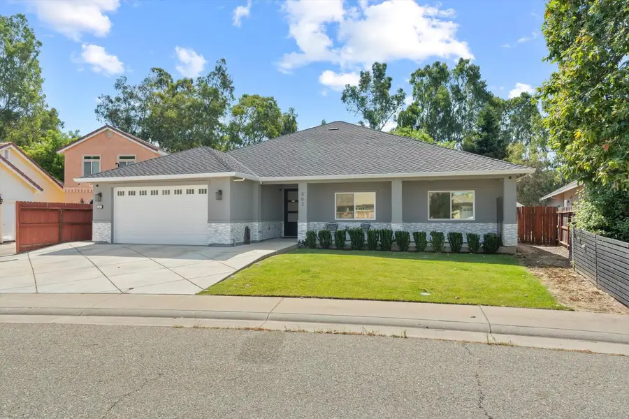 502 Robin Court, Ione, CA 95640 - #2