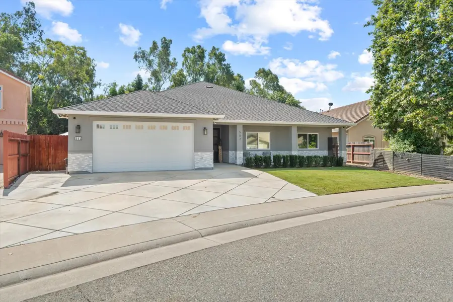 502 Robin Court, Ione, CA 95640 - #3