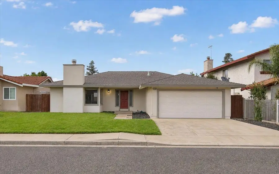 1105 W Tuolumne Road, Turlock, CA 95382 - #2