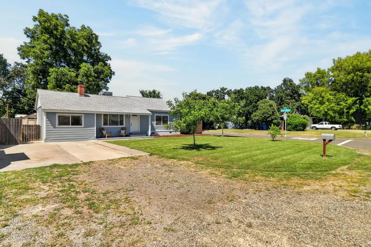 3323 Del Paso Boulevard, Sacramento, CA 95815 - #1