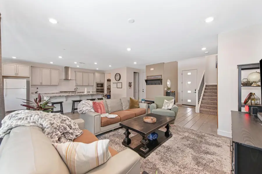 9960 Ted Kolb Way, Elk Grove, CA 95624 - #2
