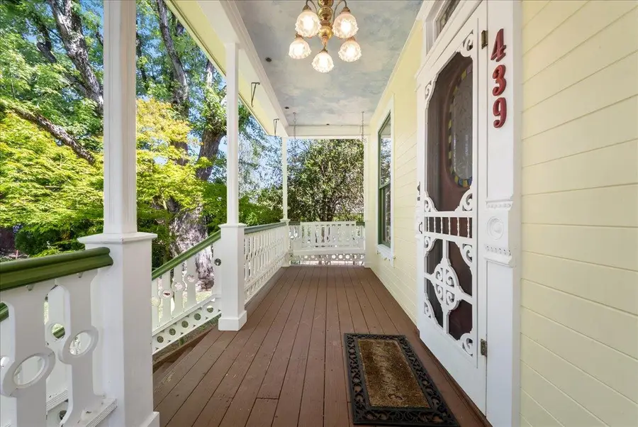 439 S Auburn Street, Grass Valley, CA 95945 - #3