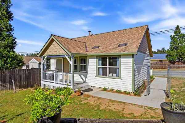 232 Upper Slate Creek, Grass Valley, CA 95945