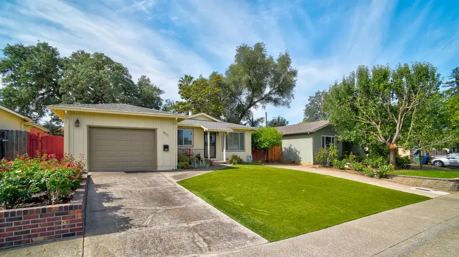 6820 Admiral Avenue, Fair Oaks, CA 95628 - #3