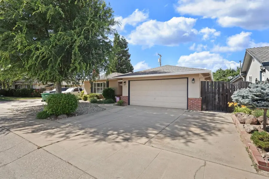 819 Sylvia Drive, Lodi, CA 95240 - #2
