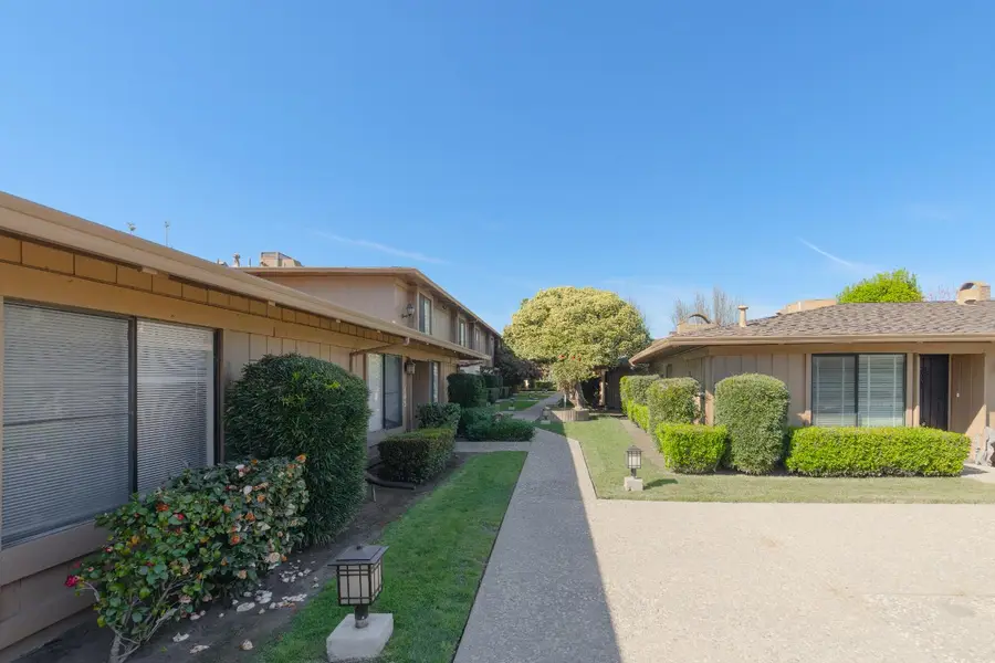 1077 Rivara Road #102, Stockton, CA 95207 - #3
