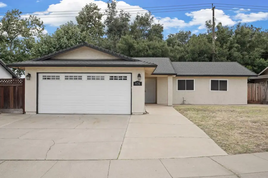 674 Privet Place, Manteca, CA 95336 - #2