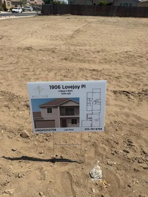 1906 Lovejoy Avenue, Manteca, CA 95337 - #2