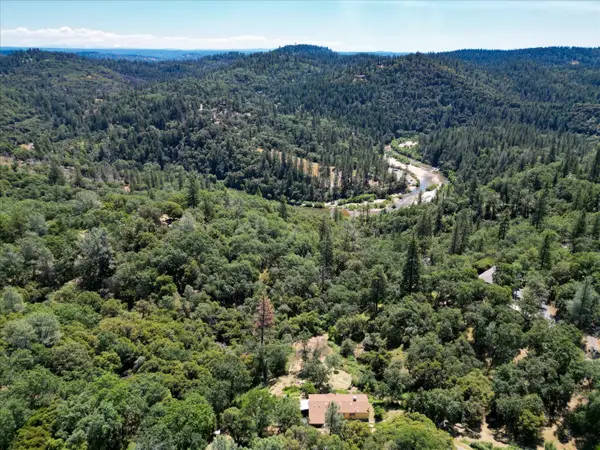 19953 Bear Ridge, Grass Valley, CA 95949