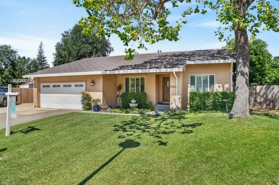 7064 Riverside Boulevard, Sacramento, CA 95831 - #2