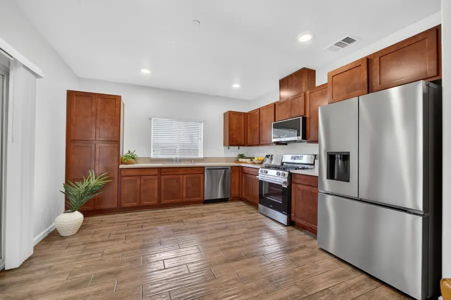 8308 Kossum Way, Elk Grove, CA 95624 - #3