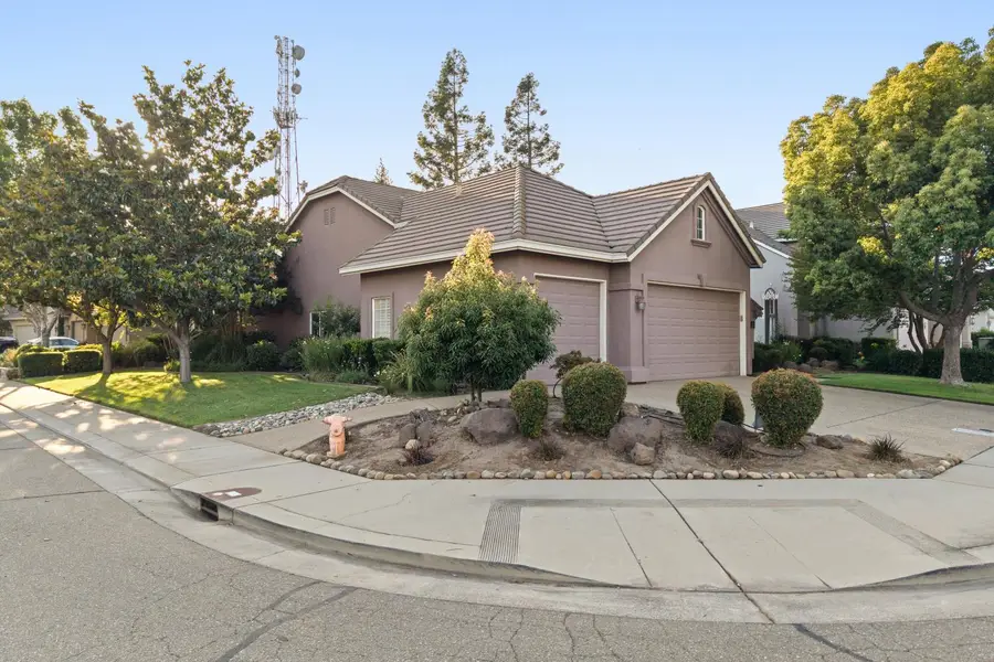933 Golden Oak Drive, Lodi, CA 95242 - #3