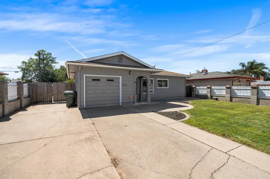 5625 Layton Drive, North Highlands, CA 95660 - #2