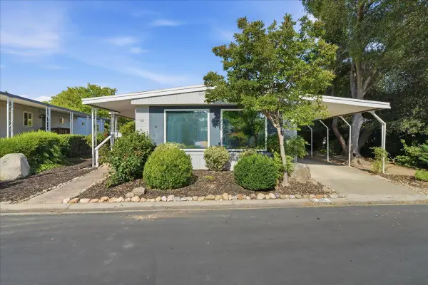 325 Overbrook Drive, Folsom, CA 95630