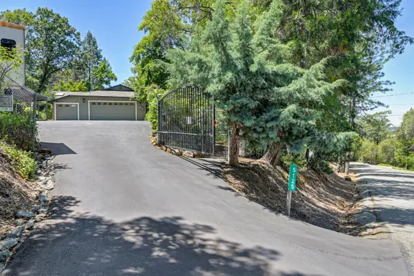 5125 Thomas Drive, Auburn, CA 95602