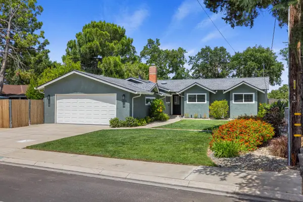 2413 Edgebrook Drive, Modesto, CA 95354