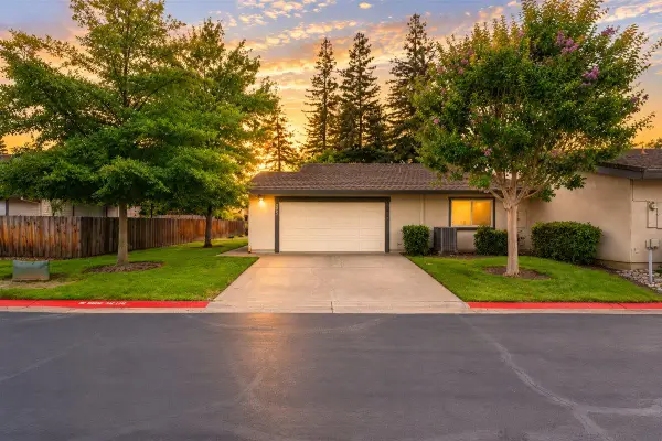 2307 Filmore Lane, Rancho Cordova, CA 95670